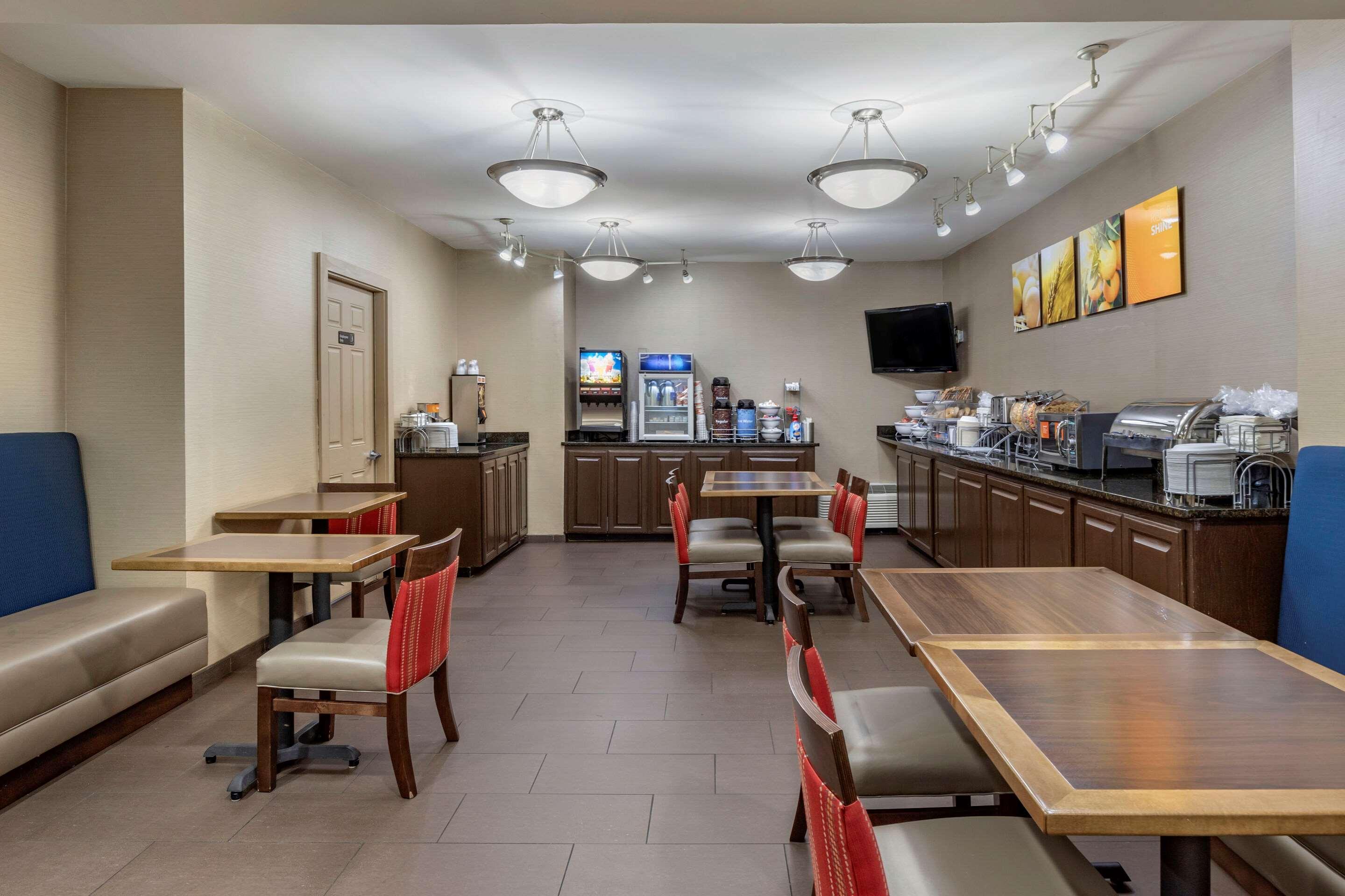 Comfort Inn Шелби Экстерьер фото