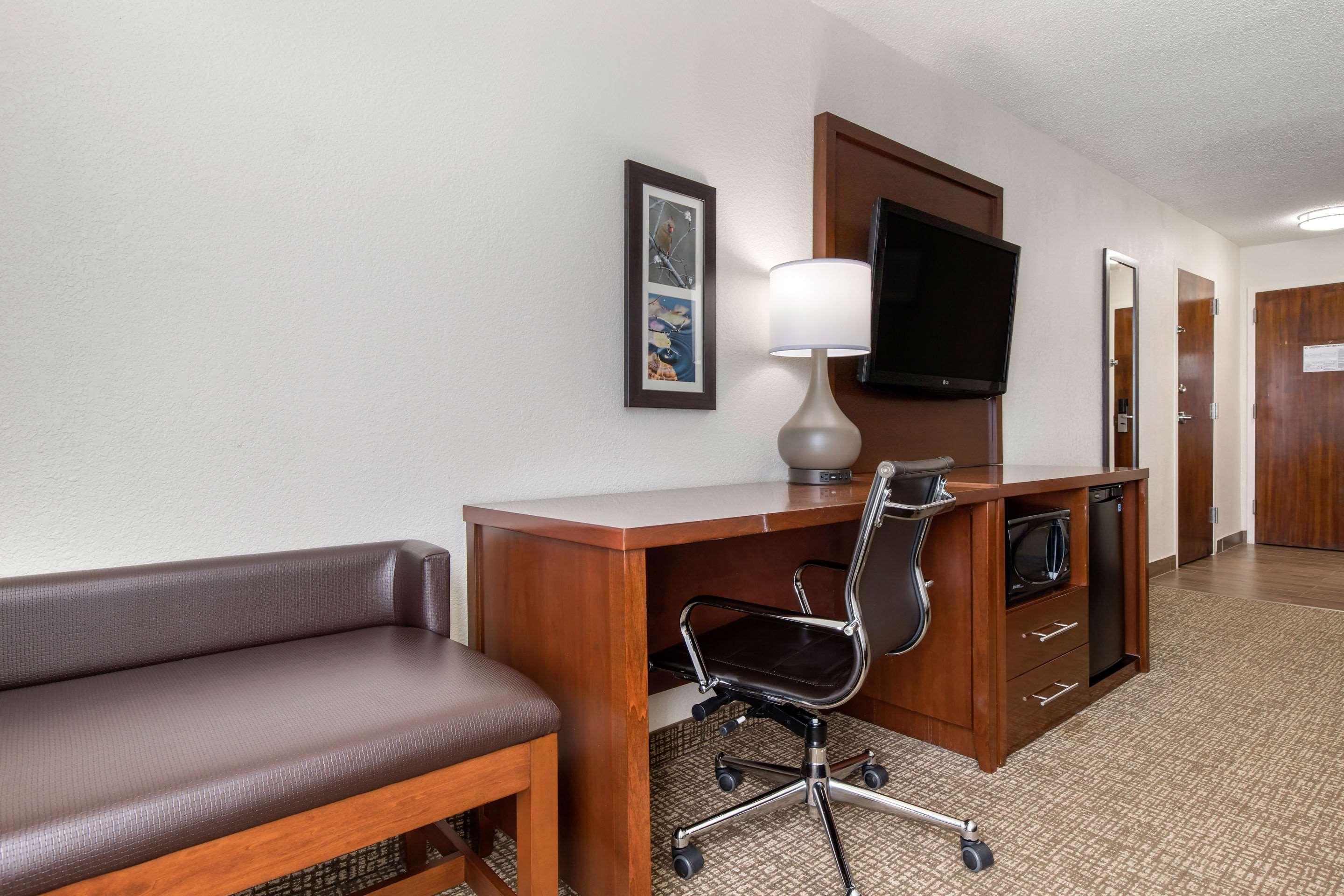 Comfort Inn Шелби Экстерьер фото