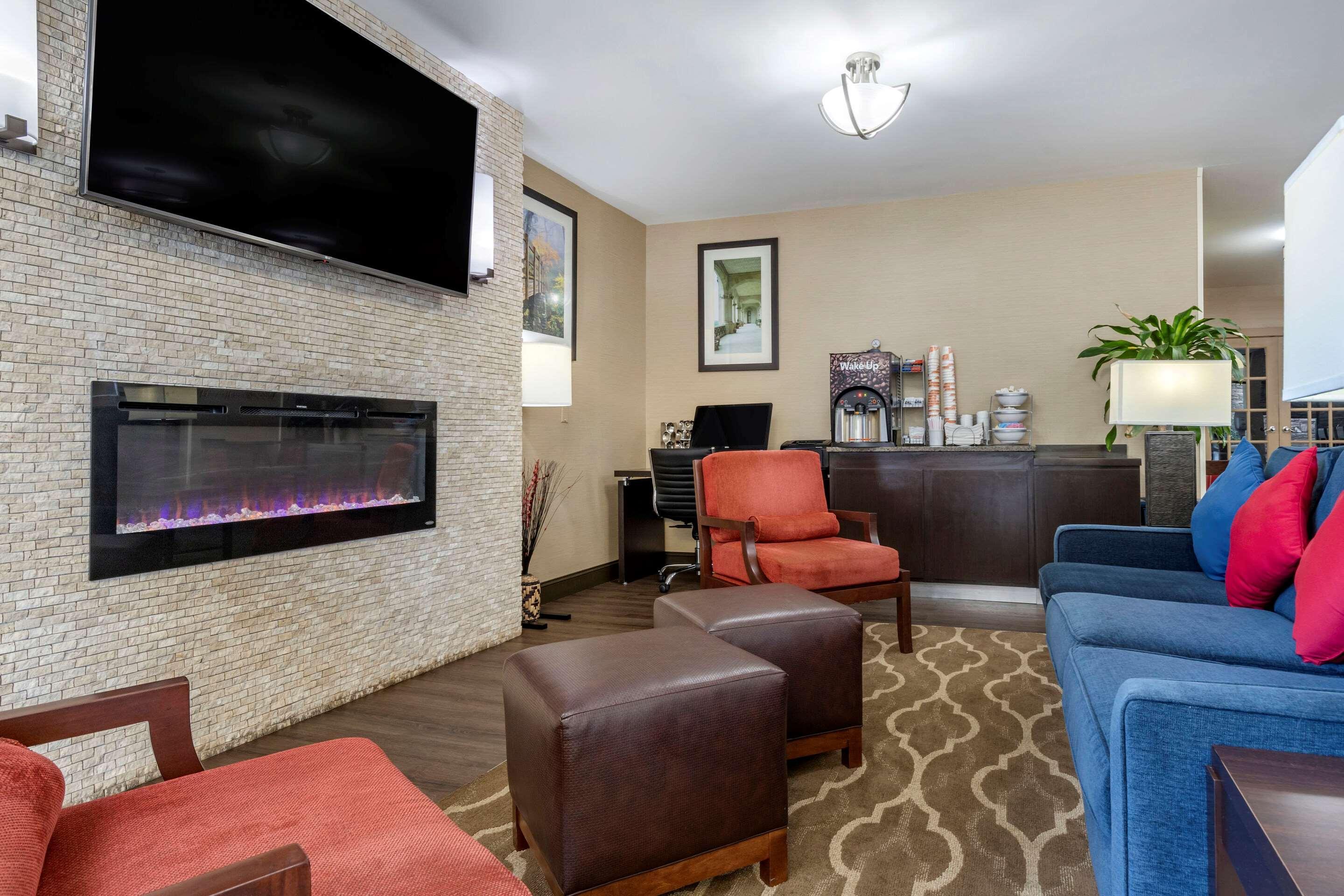 Comfort Inn Шелби Экстерьер фото